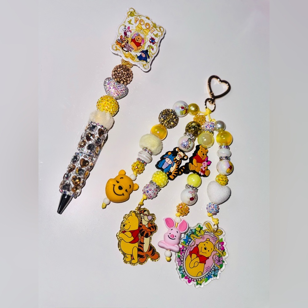 Pooh Junk Charm & Pen Set - Picture 4 of 5